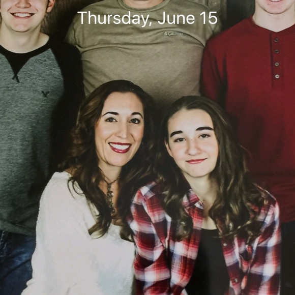 Meet your Posher, Cathy - Picture 1 of 1